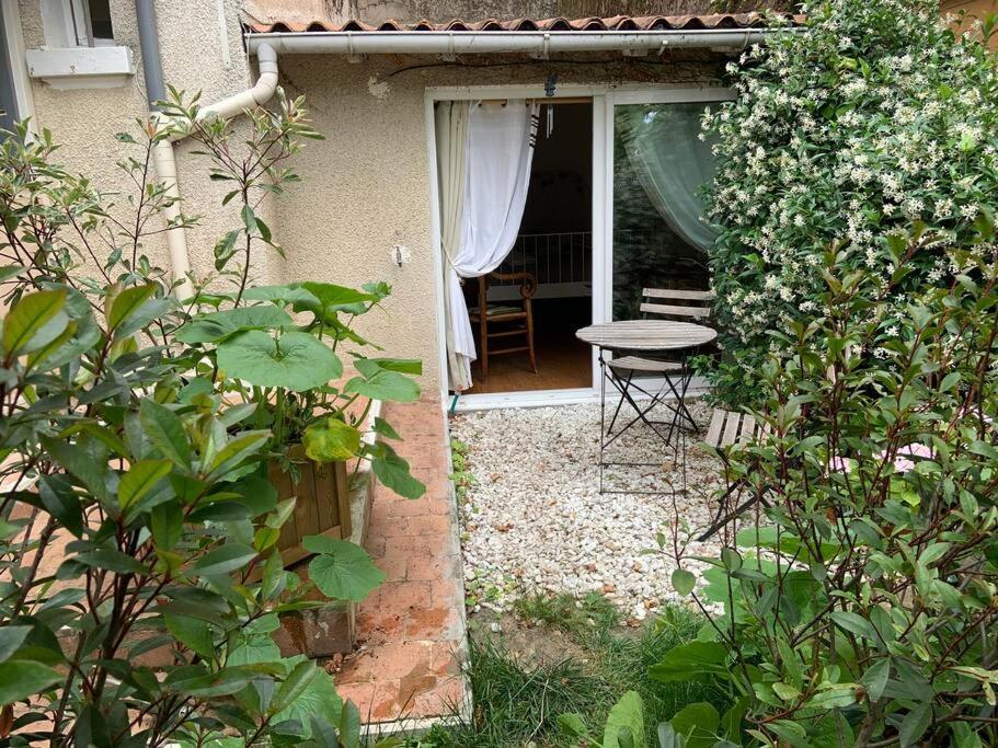 Studio Close Fourviere Very Quiet & Small Terrace Leilighet Lyon Eksteriør bilde