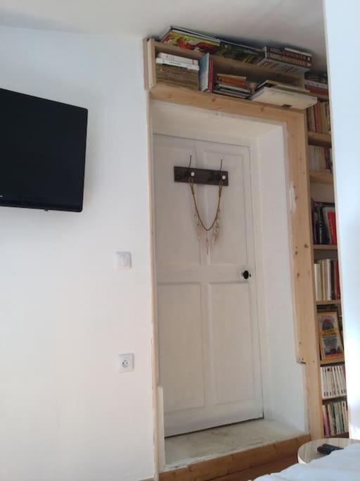 Studio Close Fourviere Very Quiet & Small Terrace Leilighet Lyon Eksteriør bilde