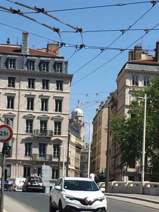 Studio Close Fourviere Very Quiet & Small Terrace Leilighet Lyon Eksteriør bilde