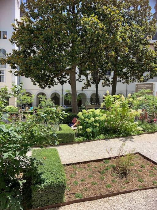 Studio Close Fourviere Very Quiet & Small Terrace Leilighet Lyon Eksteriør bilde